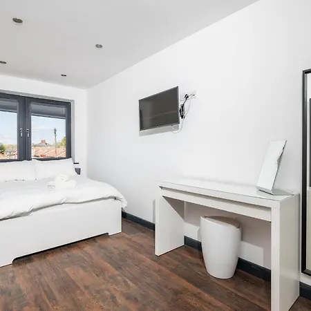 아파트 73 East Parade Cherry Tree - Modern 3-bed Duplex In With 75 Inch Tv - Pass The Keys